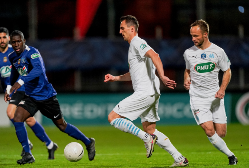 NG体育-窗口期体能课后;马赛完成体检备战法国杯;信心回归;纪律约束更严格(实践检验真理800字论文)